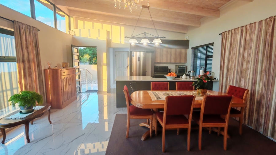3 Bedroom Property for Sale in Hartenbos Heuwels Western Cape